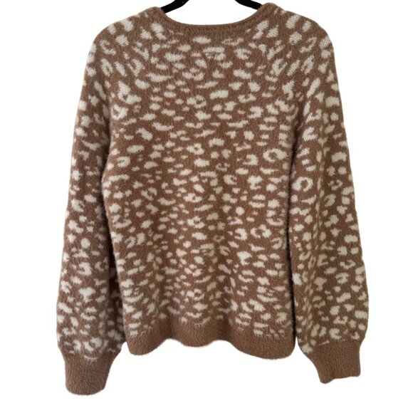 Abercrombie & Fitch Soft AF Eyelash Sweater Cheetah Print Tan White Medium - Picture 5 of 7